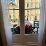 Apartment Marais Saint Paul By Melvane Paris