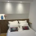 Marais Saint Paul By Melvane