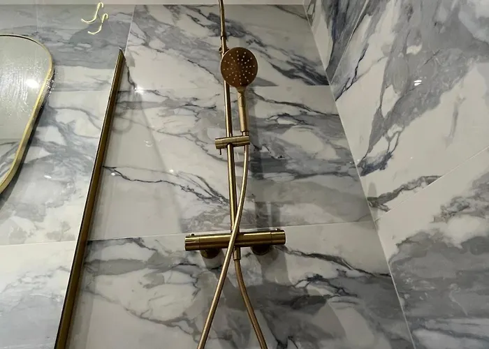 Marais Saint Paul By Melvane * Paris